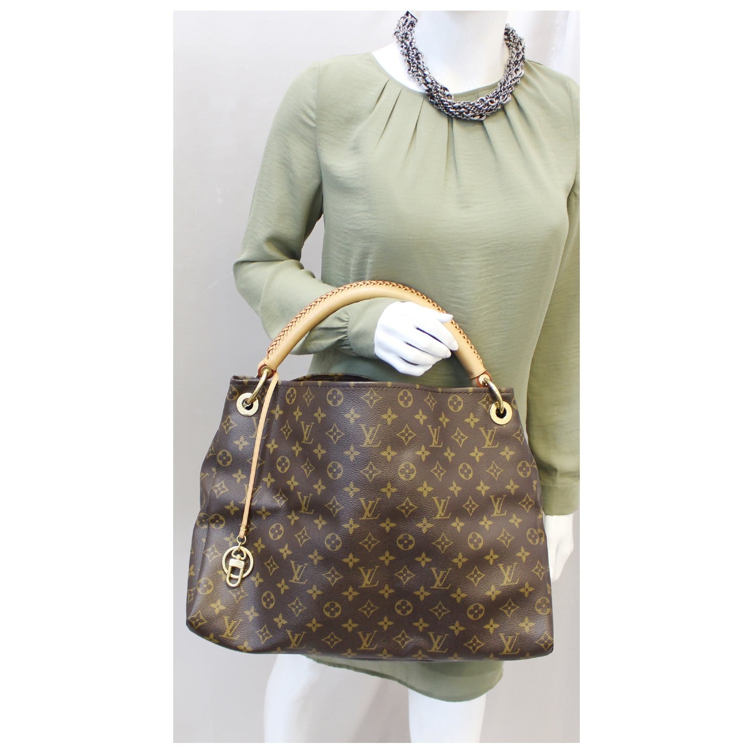 LOUIS VUITTON Artsy MM Monogram Canvas Hobo Brown Shoulder Bag
