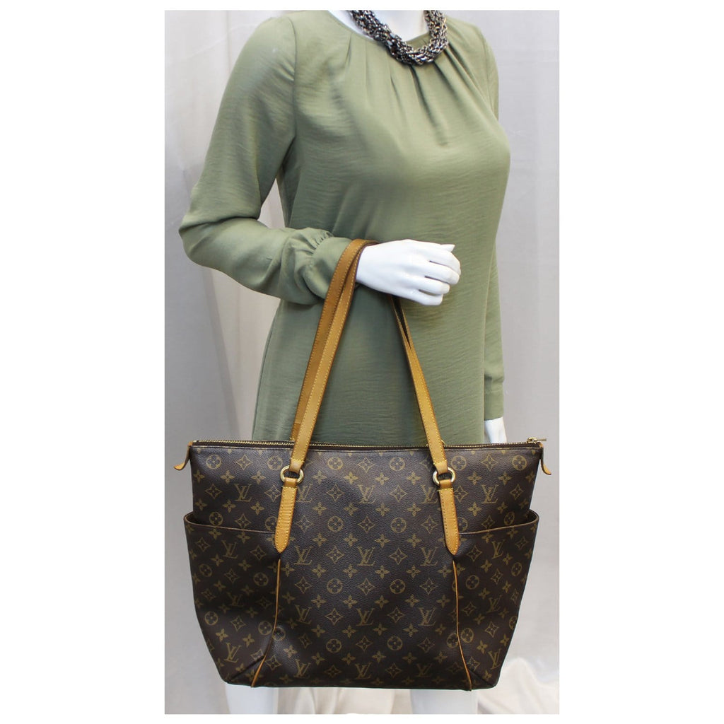 LOUIS VUITTON Monogram Canvas Totally GM Tote Shoulder Bag