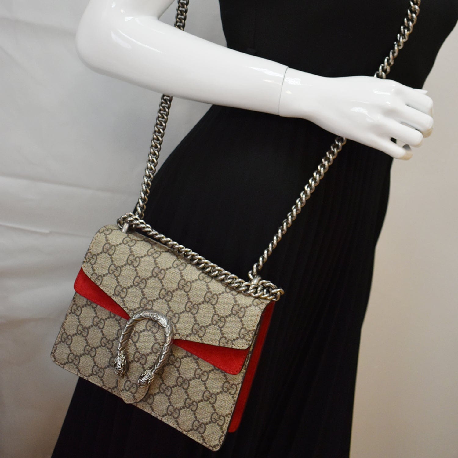 GUCCI Dionysus Mini Gucci Supreme Canvas Crossbody Bag Beige 421970