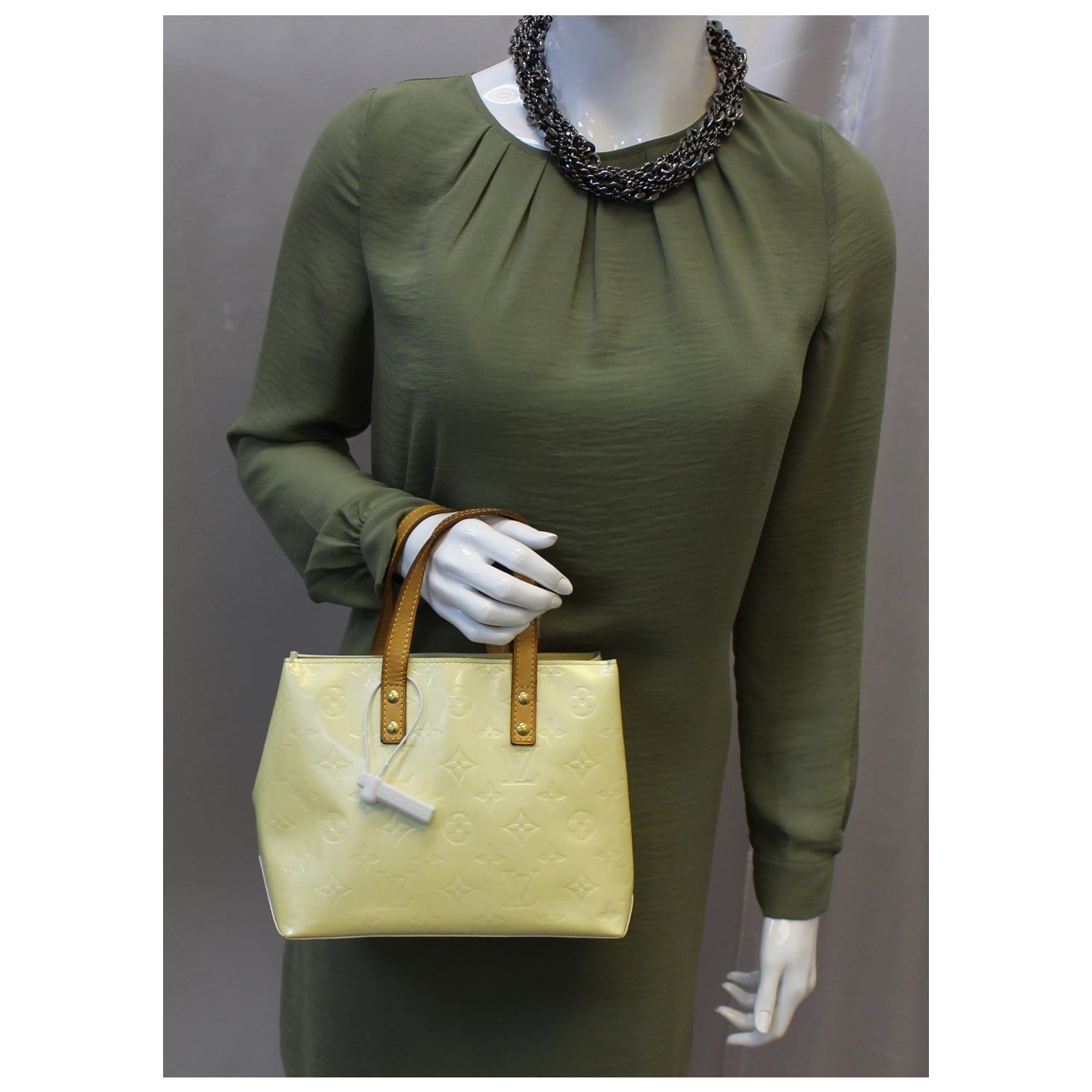 LOUIS VUITTON Reade PM Monogram Vernis Tote Bag Ivory