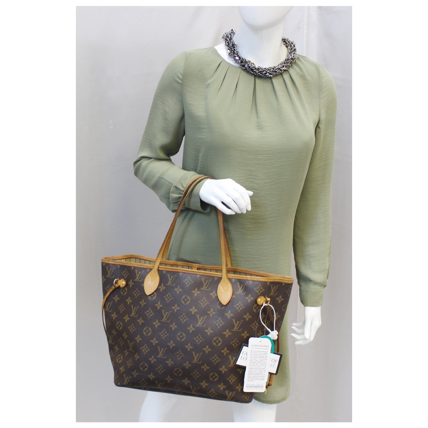 LOUIS VUITTON Neverfull MM Monogram Canvas Tote Shoulder Bag Brown