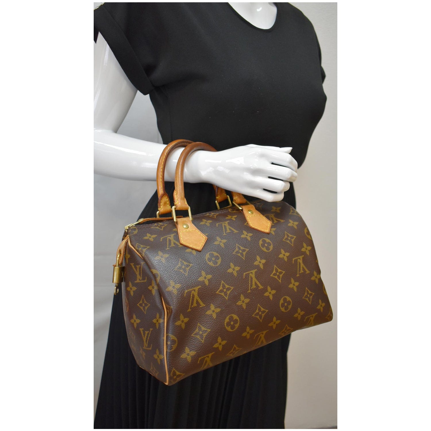 LOUIS VUITTON Speedy 25 Monogram Canvas Satchel Bag Brown - 10% OFF