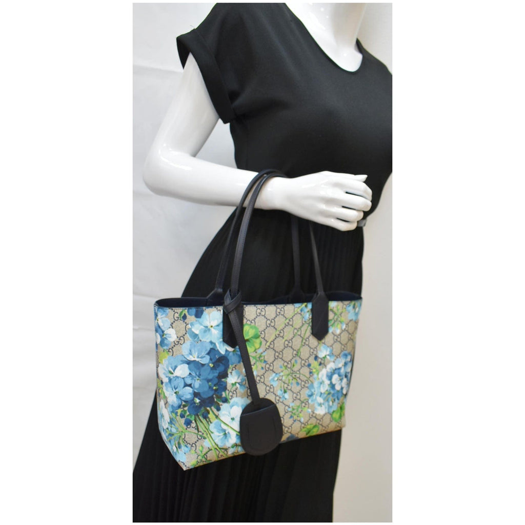 GUCCI Blooms Reversible Gucci Print Floral Supreme Tote Bag Blue 546323