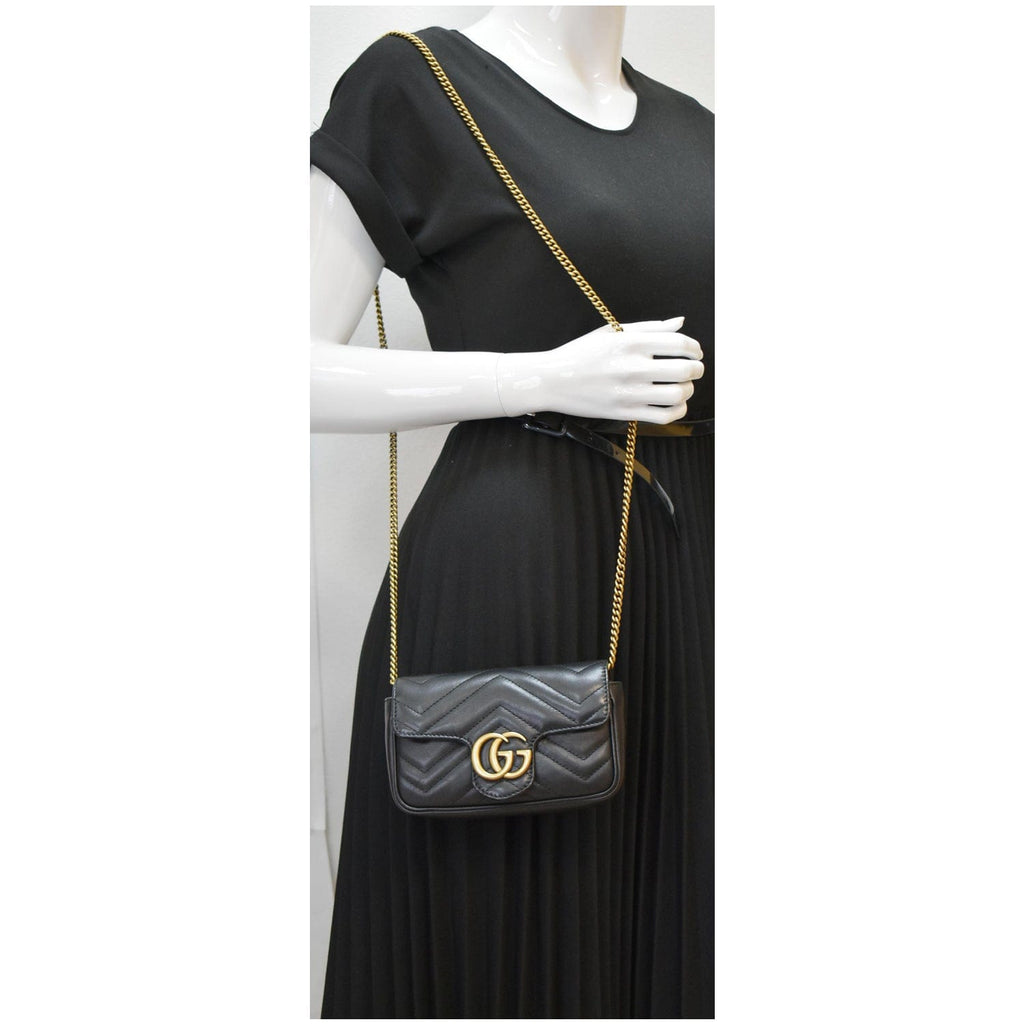 GUCCI Gucci Marmont Matelasse Leather Super Mini Crossbody Bag Black