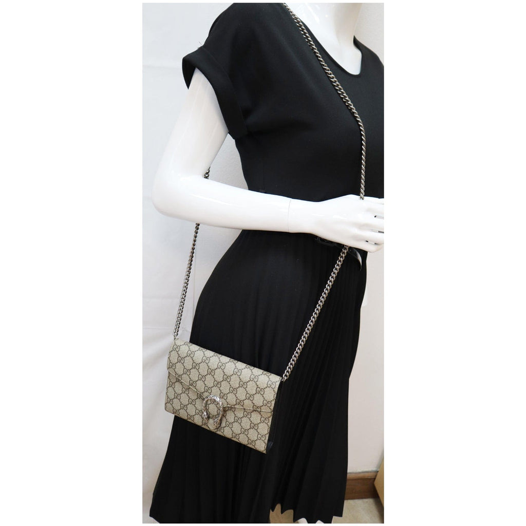 GUCCI Dionysus Gucci Supreme Crossbody Chain Wallet Beige 401231