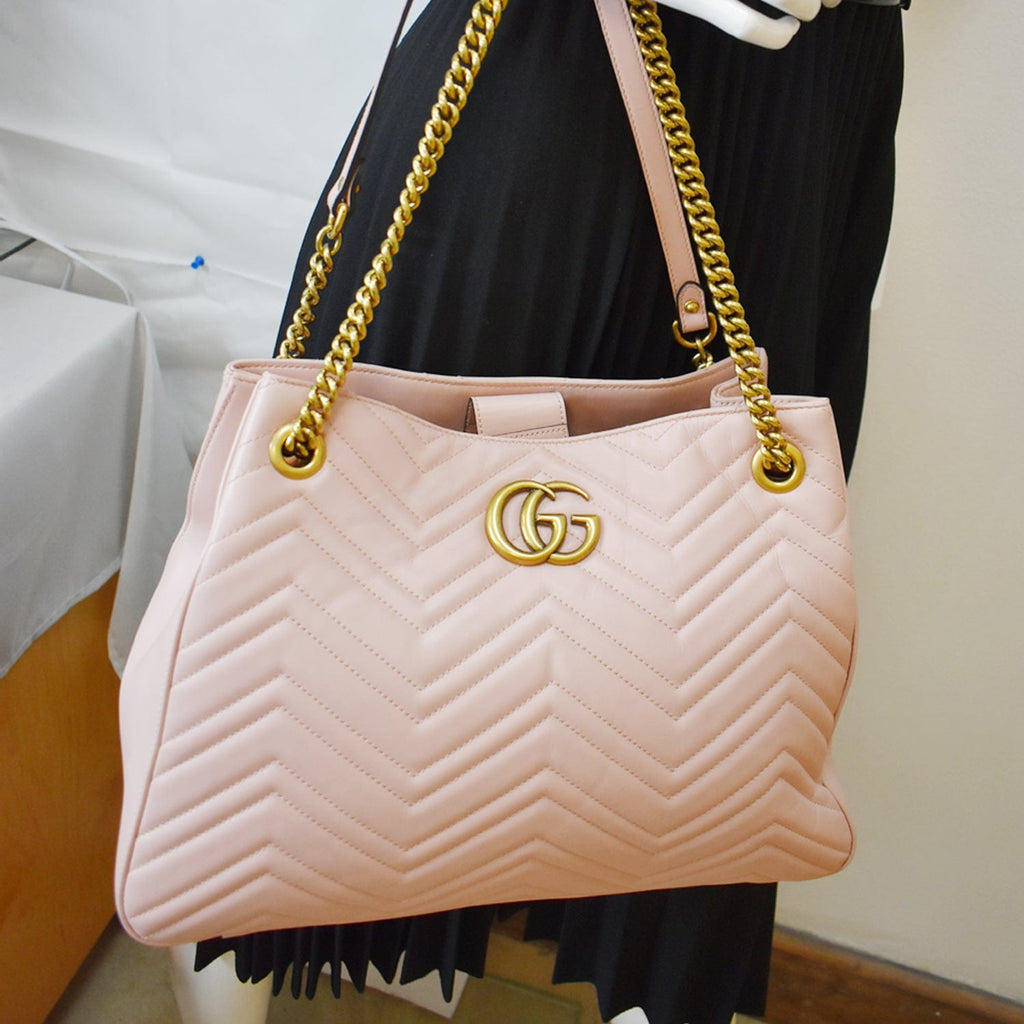 GUCCI Gucci Marmont Medium Metelasse Quilted Leather Shoulder Bag Nude 453569 - Hot Deals