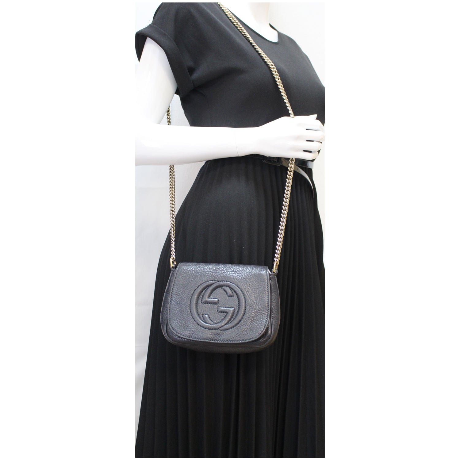 GUCCI Gucci Soho Pebbled Leather Chain Shoulder Bag Black 323190