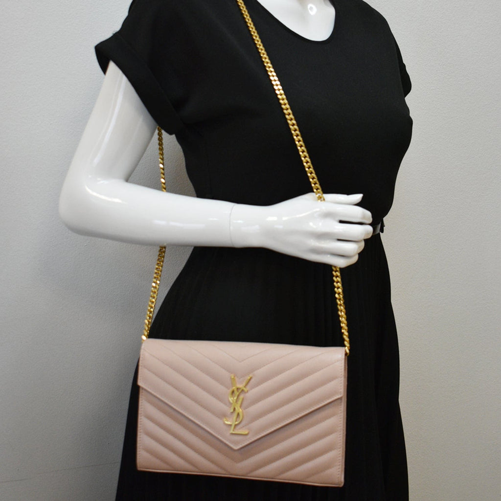 YVES SAINT LAURENT Grain De Poudre Chain Wallet Pink