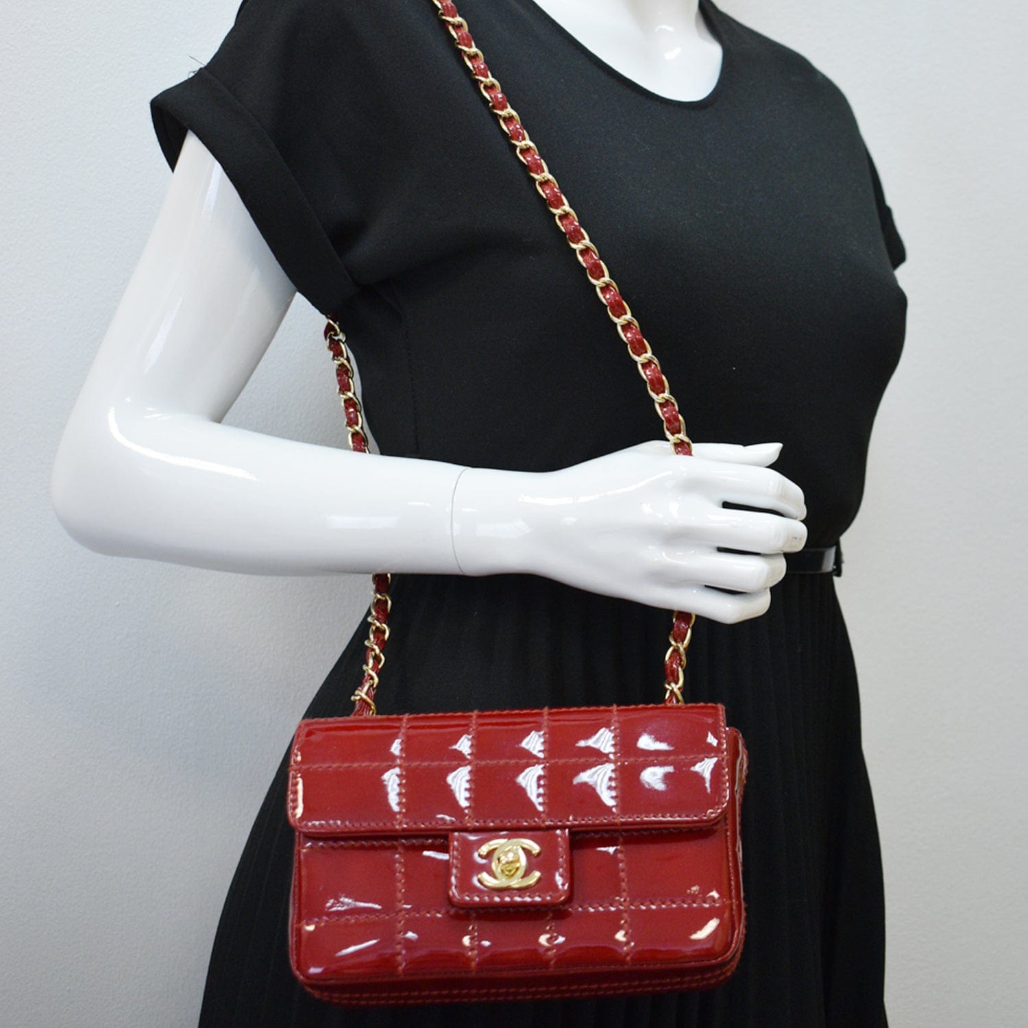 Chanel Chocolate Bar Small New 1:1 Rep Leather Flap Shoulder Bag Red
