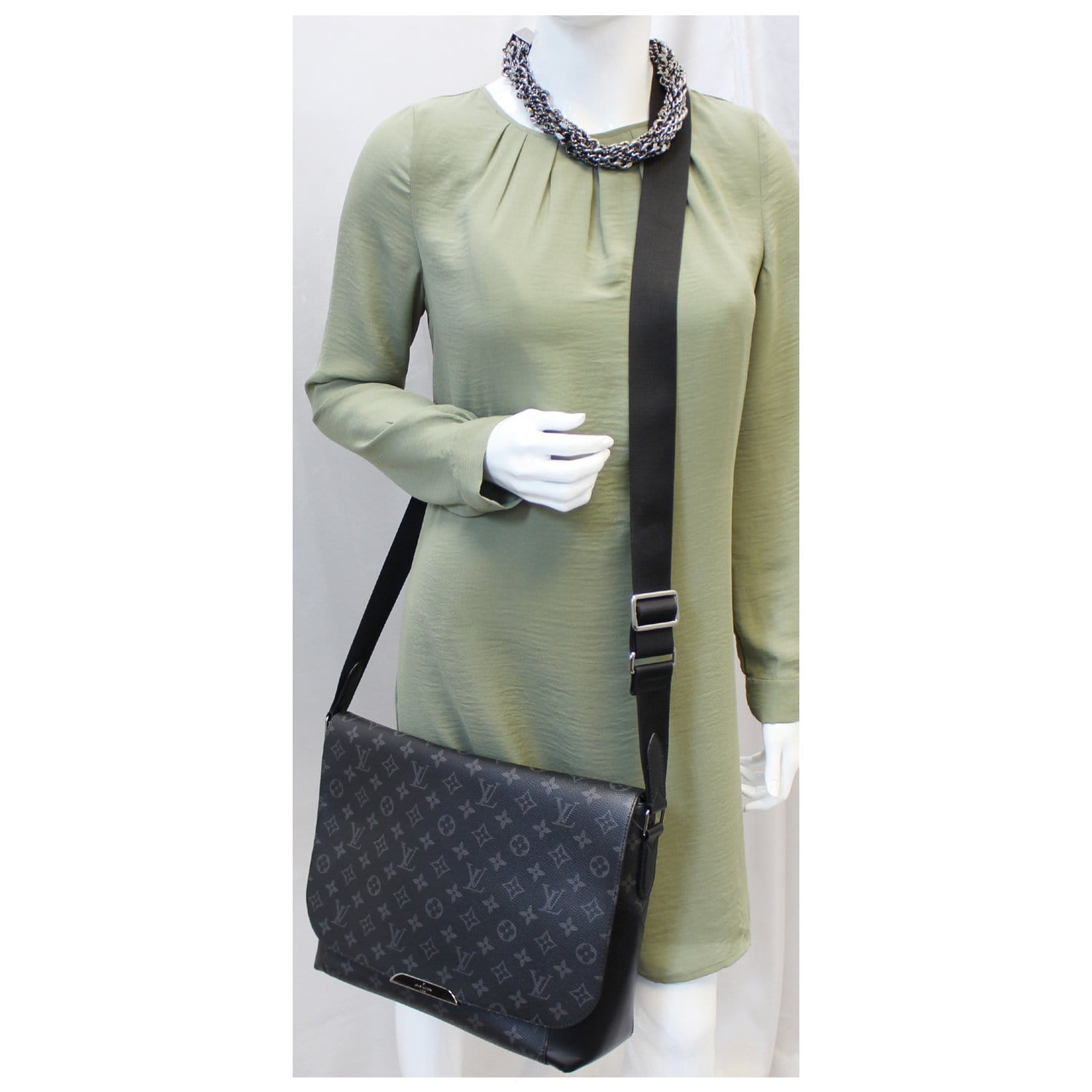 LOUIS VUITTON Explorer MM Monogram Eclipse Messenger Crossbody Bag