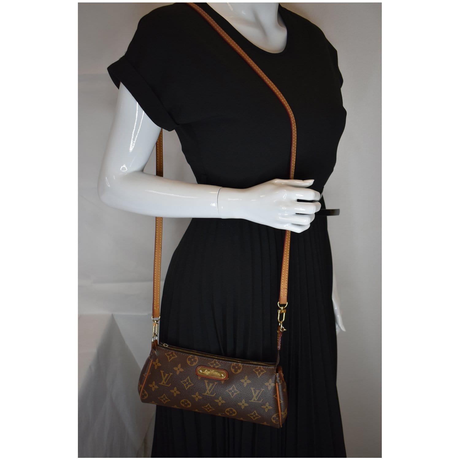 LOUIS VUITTON Pochette Eva Monogram Canvas Crossbody Bag Brown