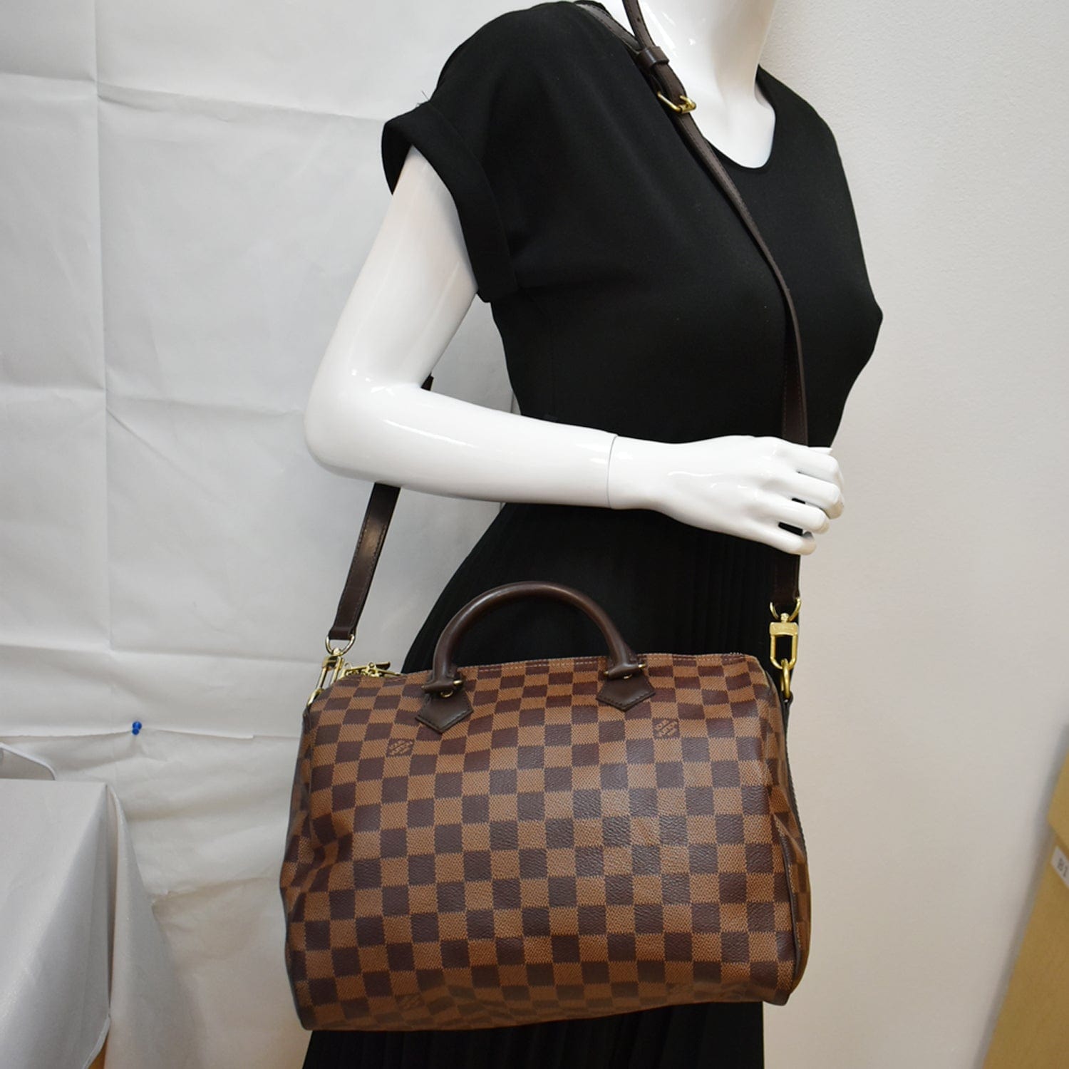 LOUIS VUITTON Speedy 30 Bandouliere Damier Ebene Satchel Bag Brown