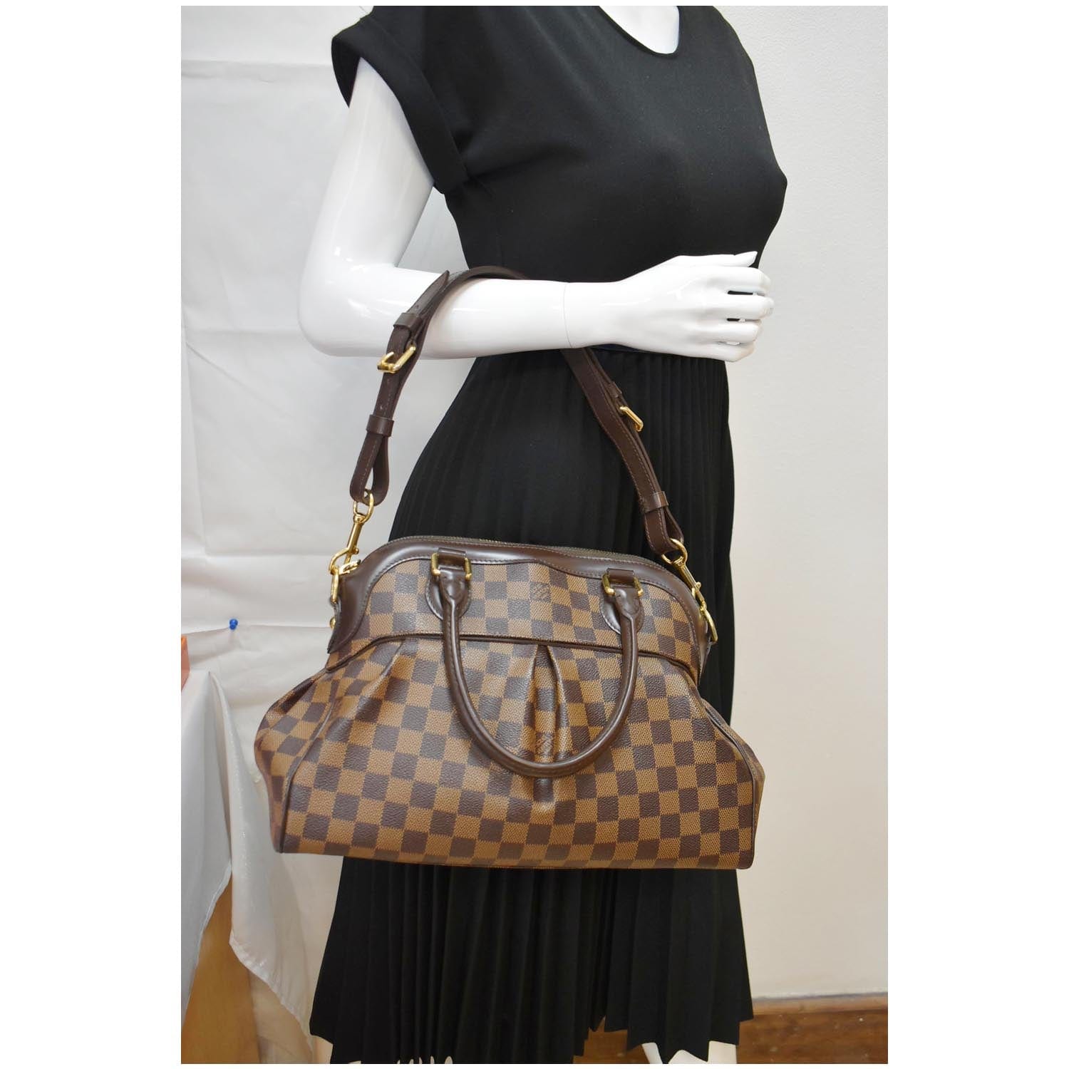 LOUIS VUITTON Trevi PM Damier Ebene Shoulder Bag Brown