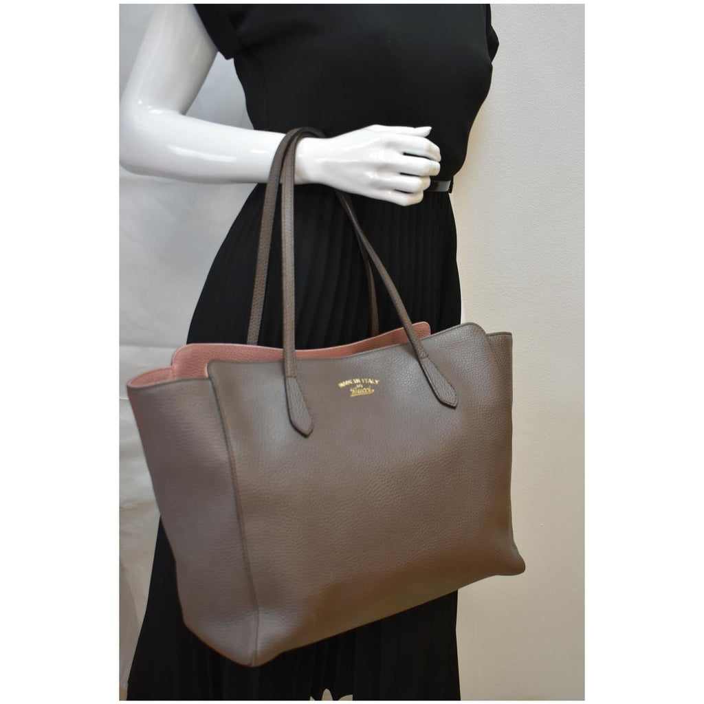 GUCCI Swing Pebbled  Leather Tote Bag Taupe 354397