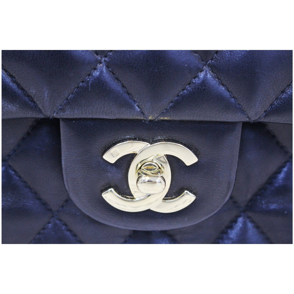 Chanel Classic Jumbo Quilted  Leather Double Flap Shoulder Bag
