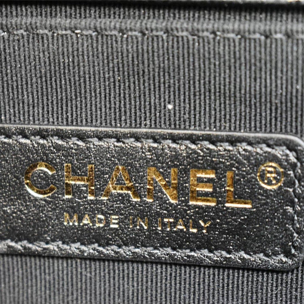 Chanel Medium Boy Flap Chevron Leather Shoulder Bag Black