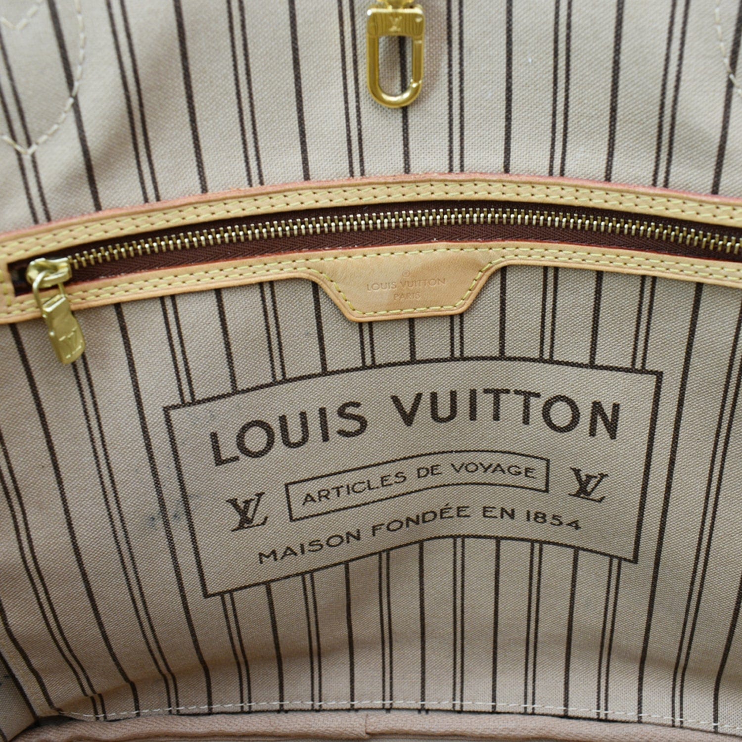 LOUIS VUITTON  Neverfull MM Monogram Canvas Tote Bag Brown