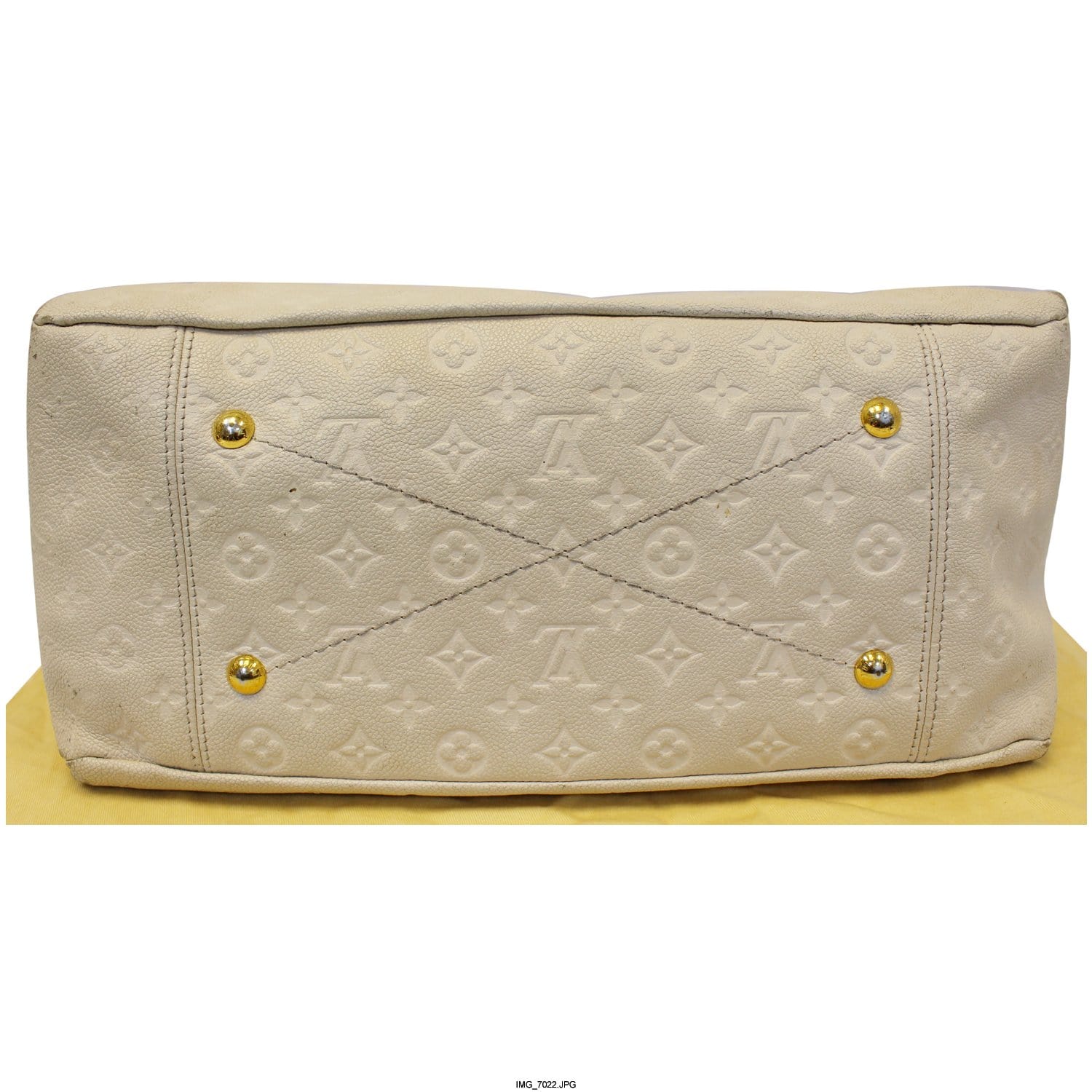 LOUIS VUITTON Artsy MM Neige Empreinte Leather Shoulder Bag