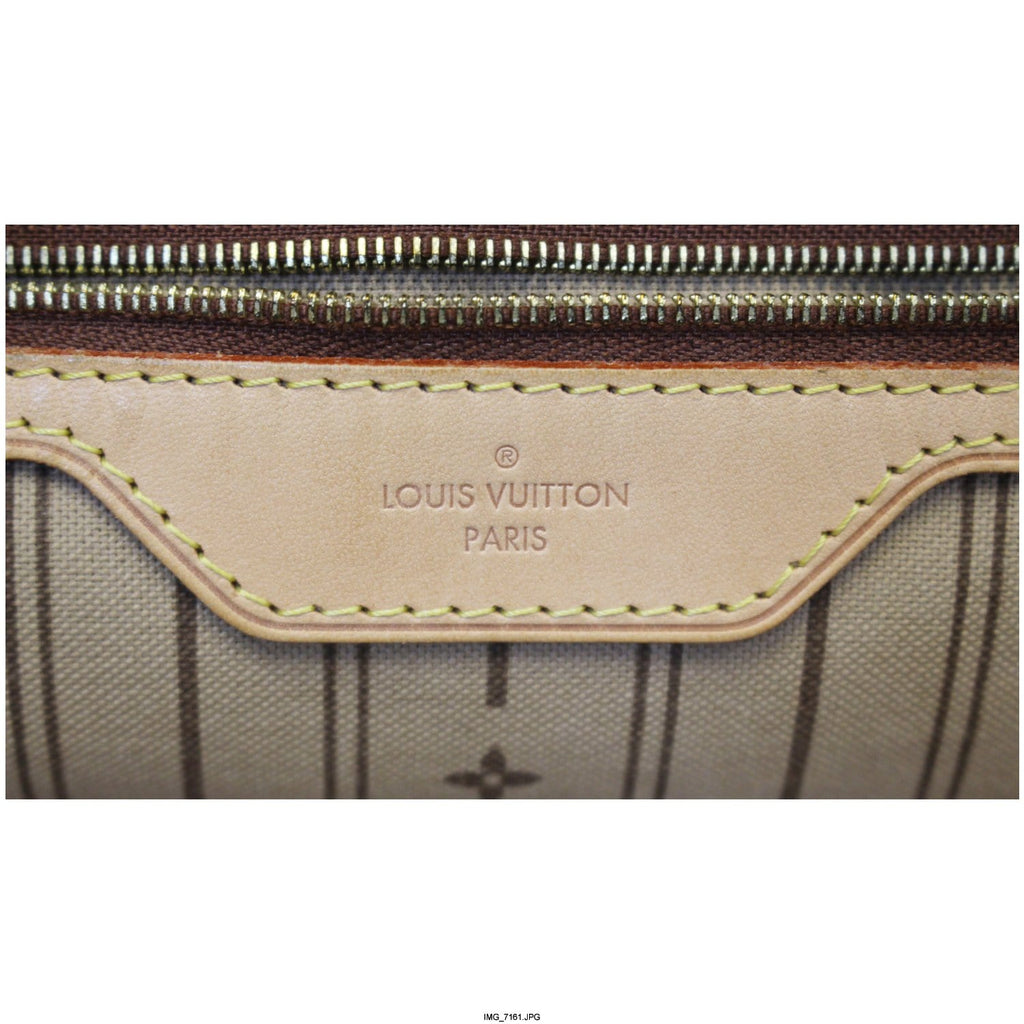 LOUIS VUITTON Delightful GM Monogram Canvas Shoulder Bag