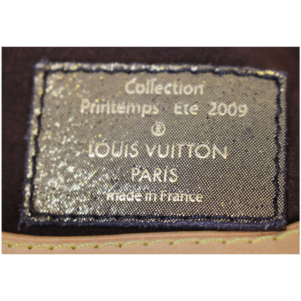 LOUIS VUITTON Kalahari GM Monogram Canvas Shoulder Handbag