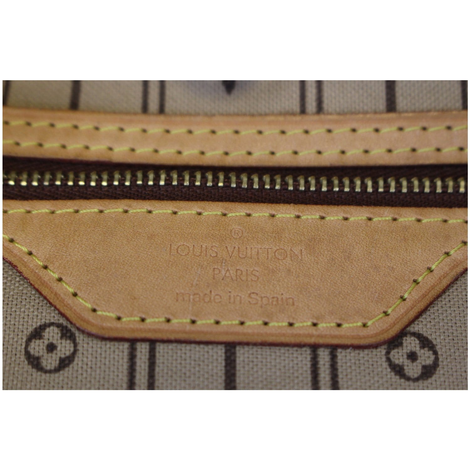 LOUIS VUITTON Monogram Canvas Neverfull MM Brown Tote Bag