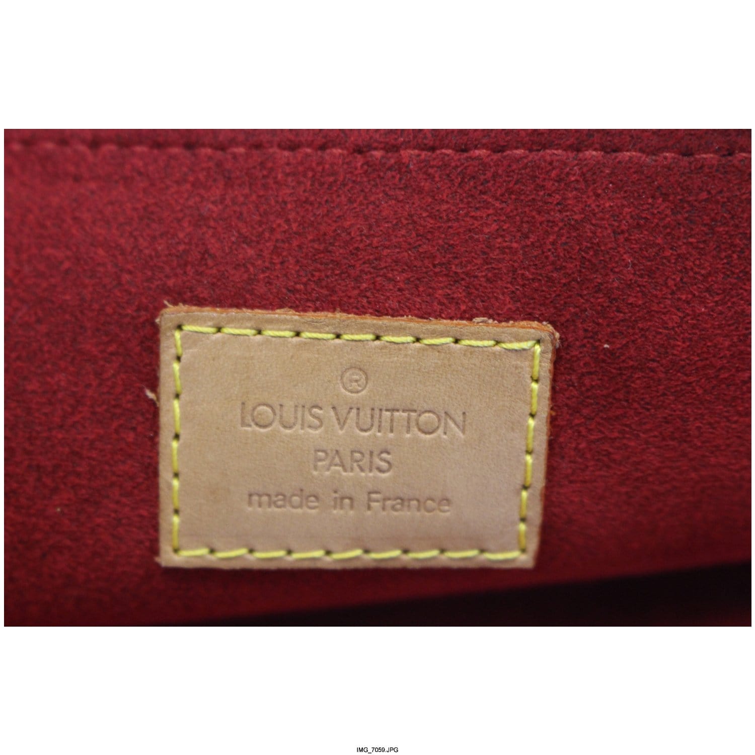 LOUIS VUITTON Coussin GM Monogram Canvas Shoulder Bag