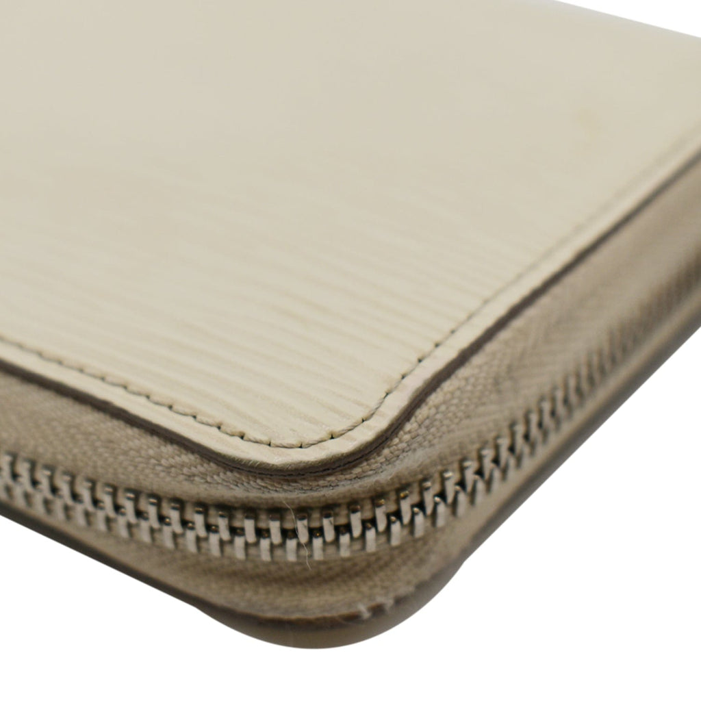 LOUIS VUITTON Epi Leather Zippy Wallet Ivory