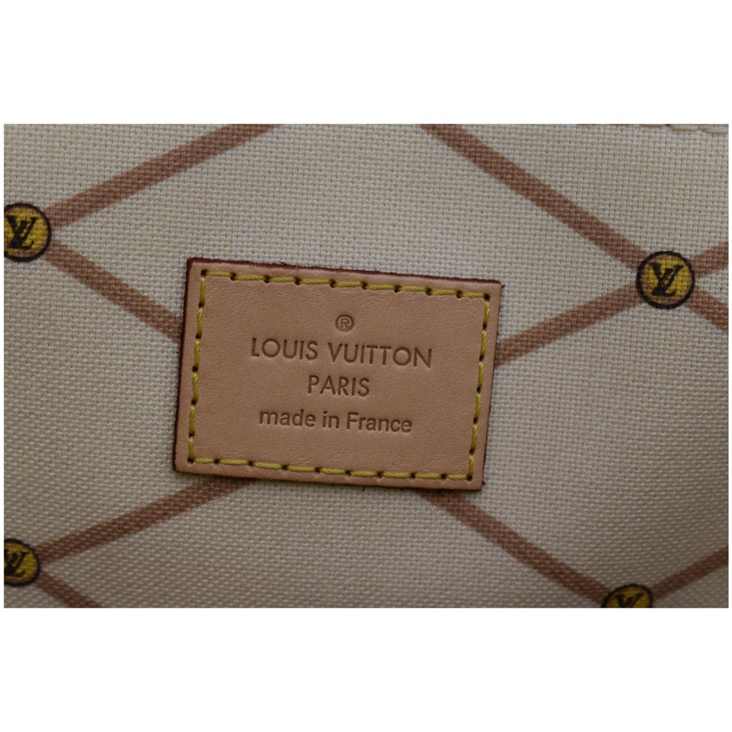 LOUIS VUITTON Summer Trunks Pochette Metis Monogram Crossbody Bag Brown