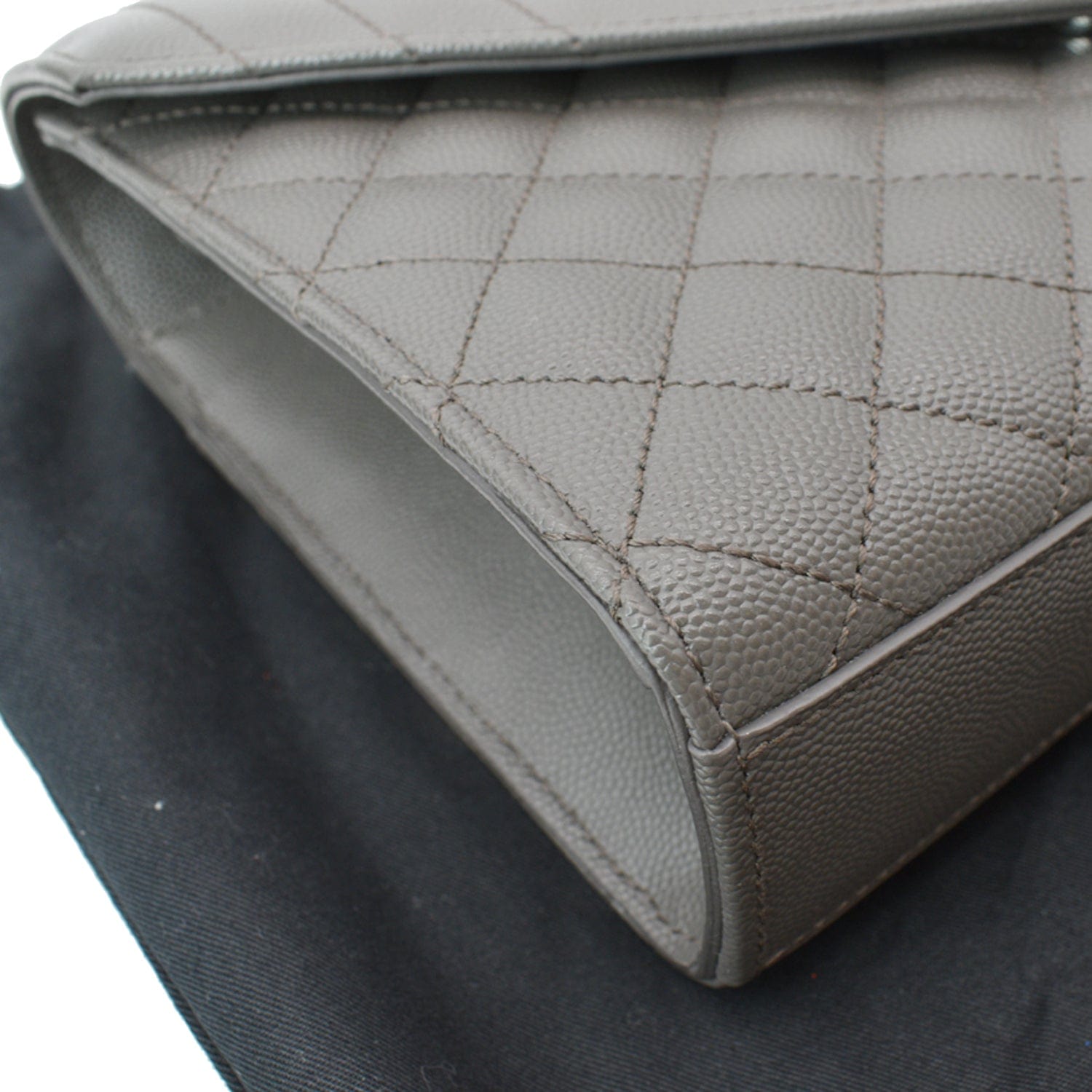 YVES SAINT LAURENT Envelope Chain Medium Mix MatelassÃ© Leather Crossbody Bag Grey