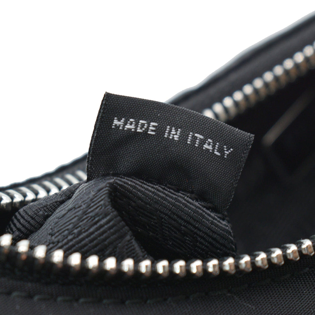 PRADA Re-Edition 2005 Nylon Shoulder Bag Black
