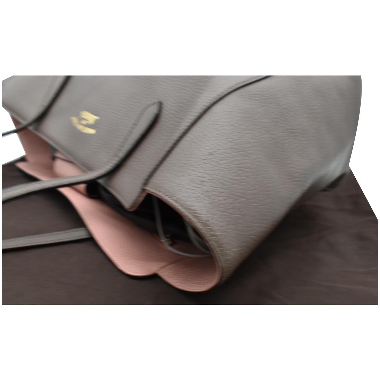 GUCCI Swing Pebbled  Leather Tote Bag Taupe 354397