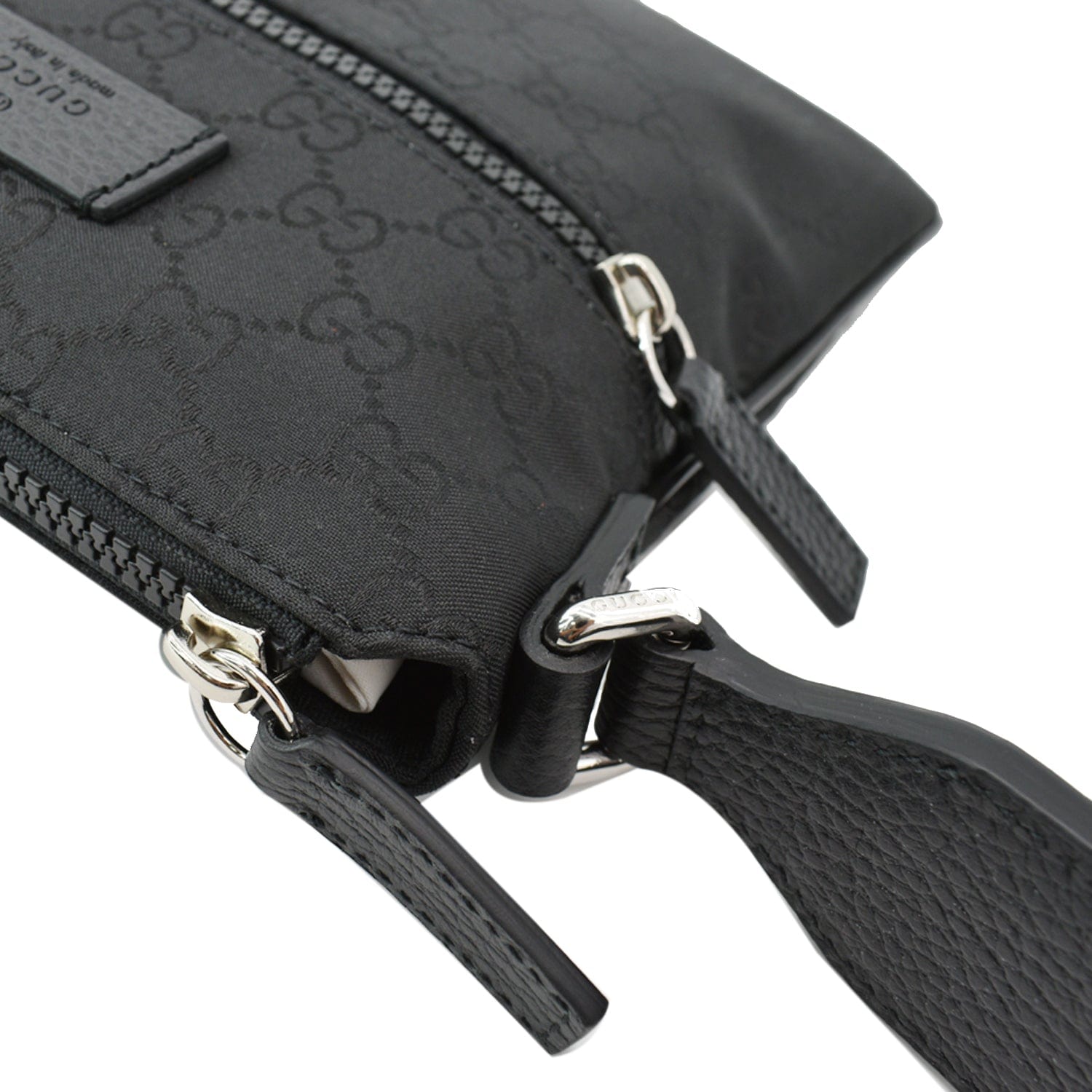 GUCCI Nylon Gucci Canvas Messenger Bag Black 449183