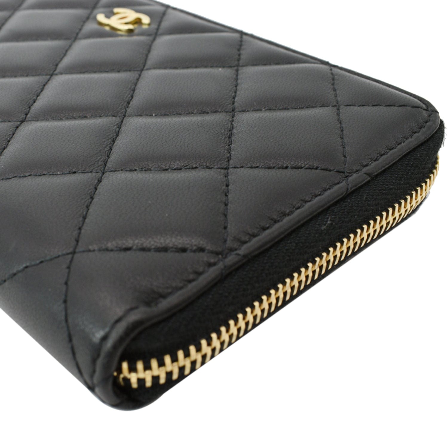Chanel Quilted Leather Zip Around Wallet Black