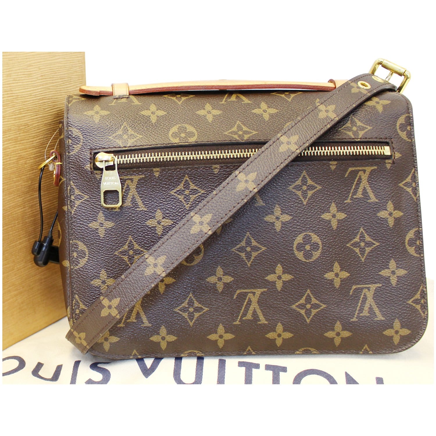 LOUIS VUITTON Metis Pochette Monogram Canvas Crossbody Bag