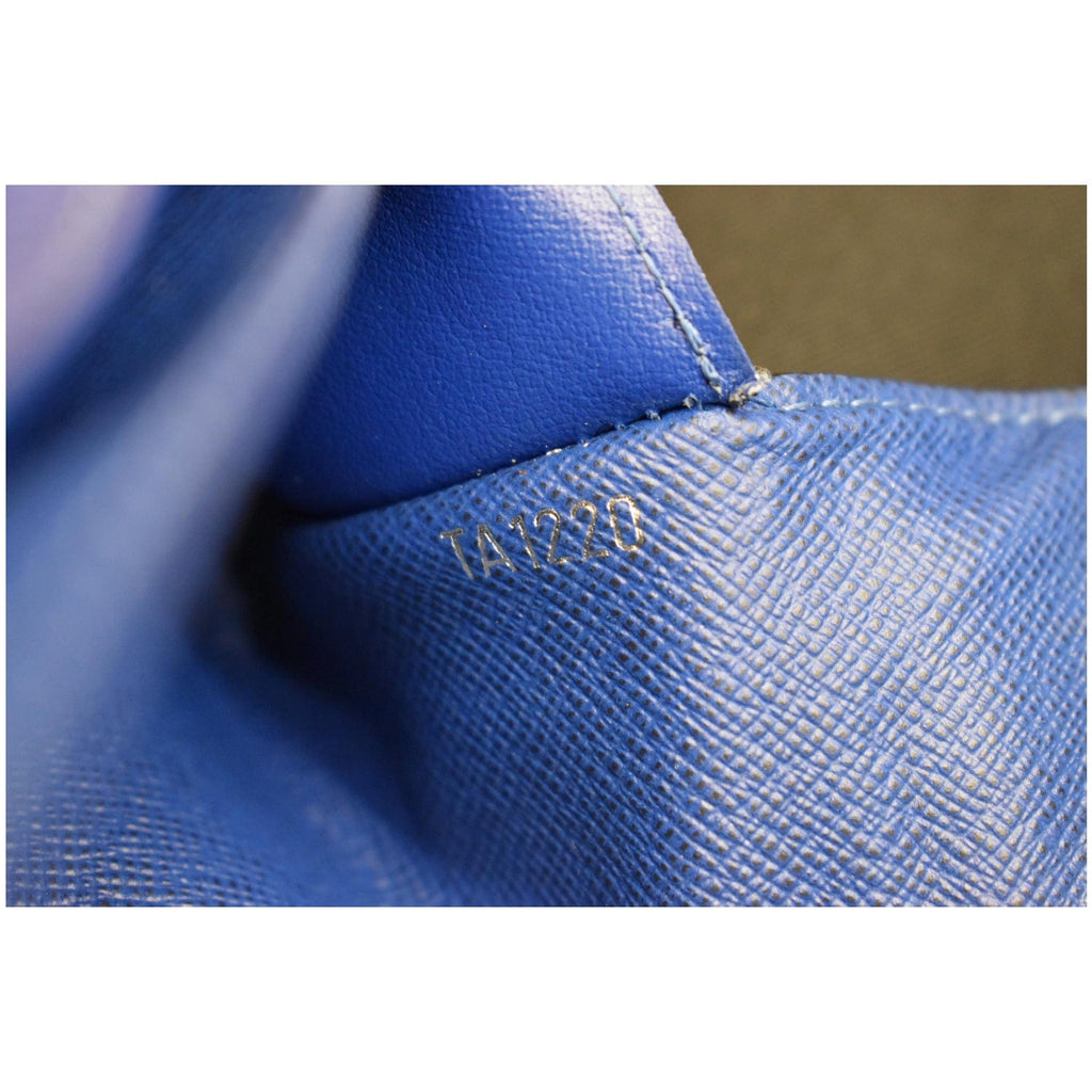 LOUIS VUITTON Brazza Monogram Canvas Bifold Wallet Blue