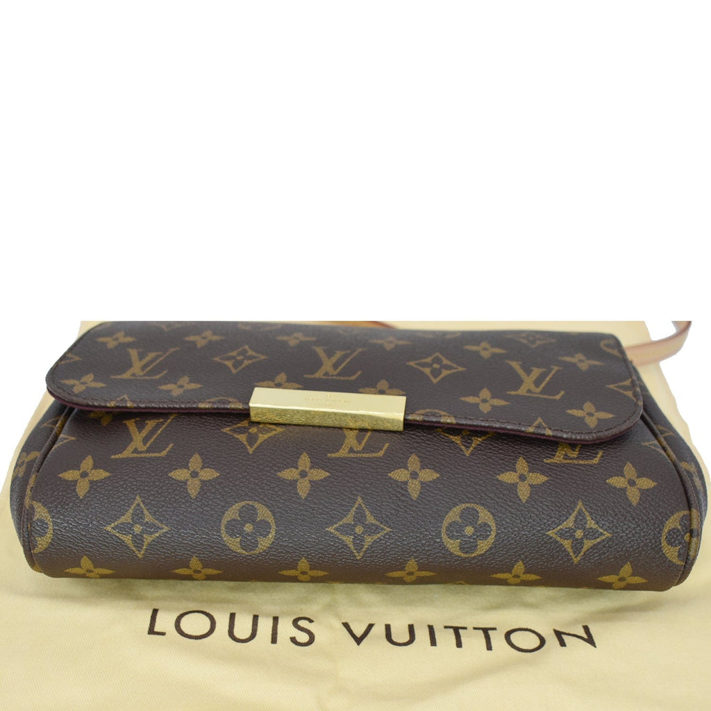 LOUIS VUITTON Favorite MM Monogram Canvas Crossbody Bag Brown