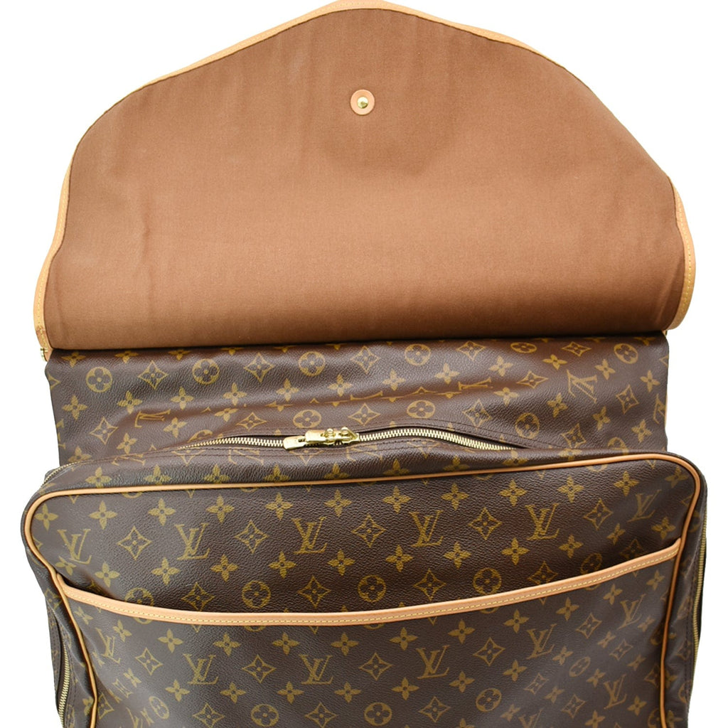 LOUIS VUITTON Sac Chasse Monogram Canvas Hunting Bag Brown