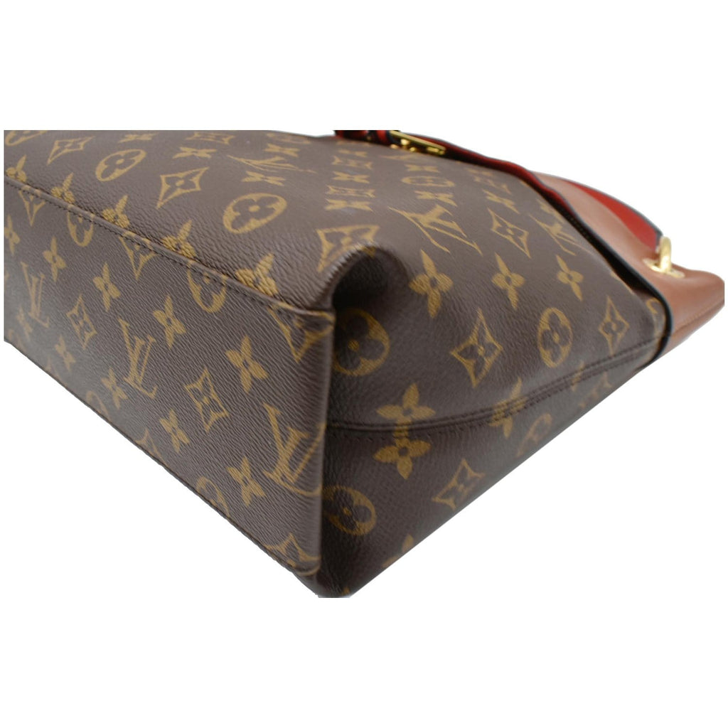 LOUIS VUITTON Tuileries Besace Monogram Canvas Shoulder Bag Caramel