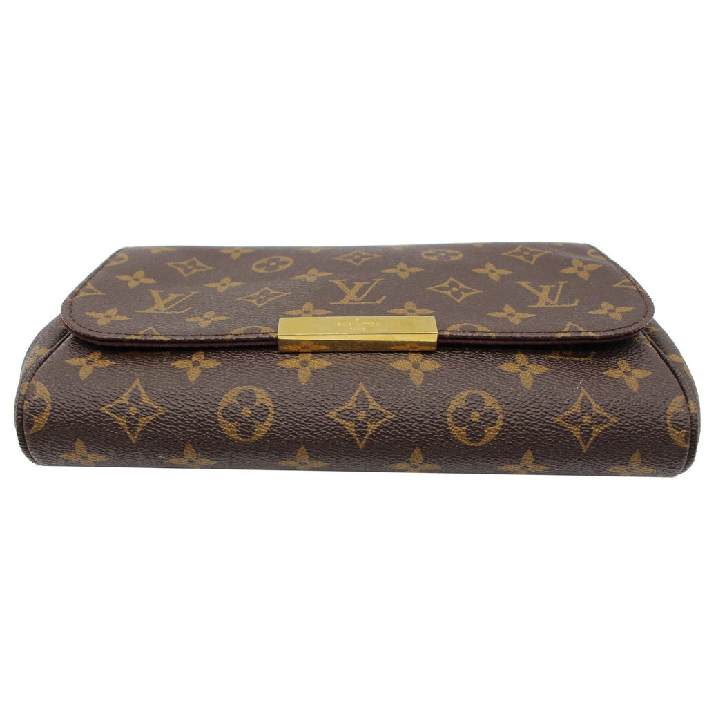 LOUIS VUITTON Favorite MM Monogram Canvas Crossbody Bag Brown