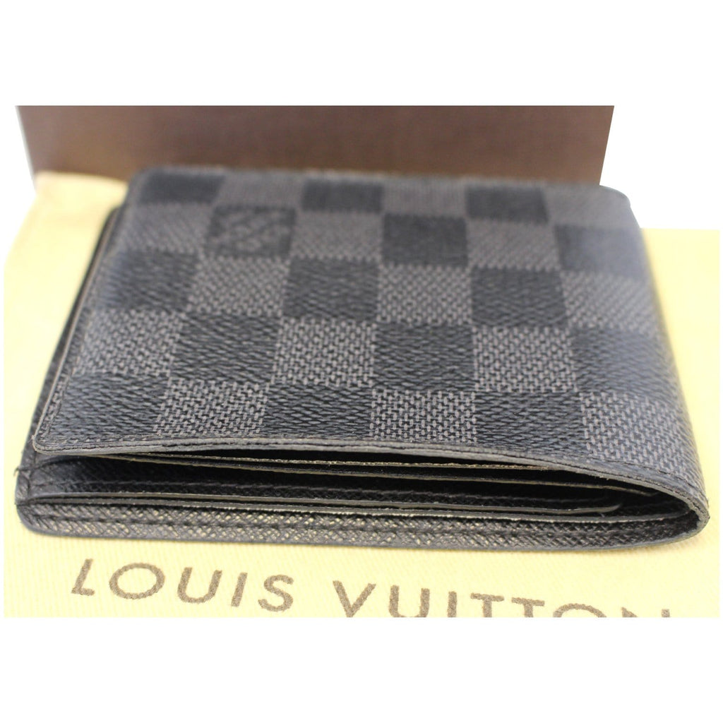 LOUIS VUITTON Damier Graphite Multiple Wallet