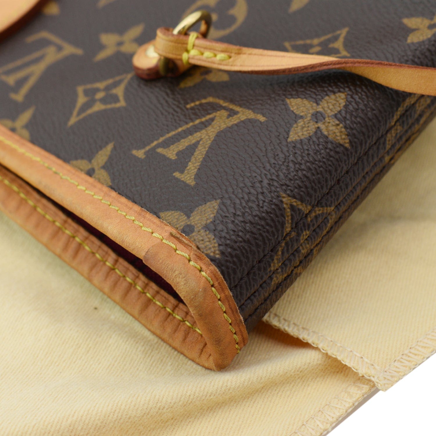 LOUIS VUITTON Neverfull MM Monogram Canvas Tote Bag Brown
