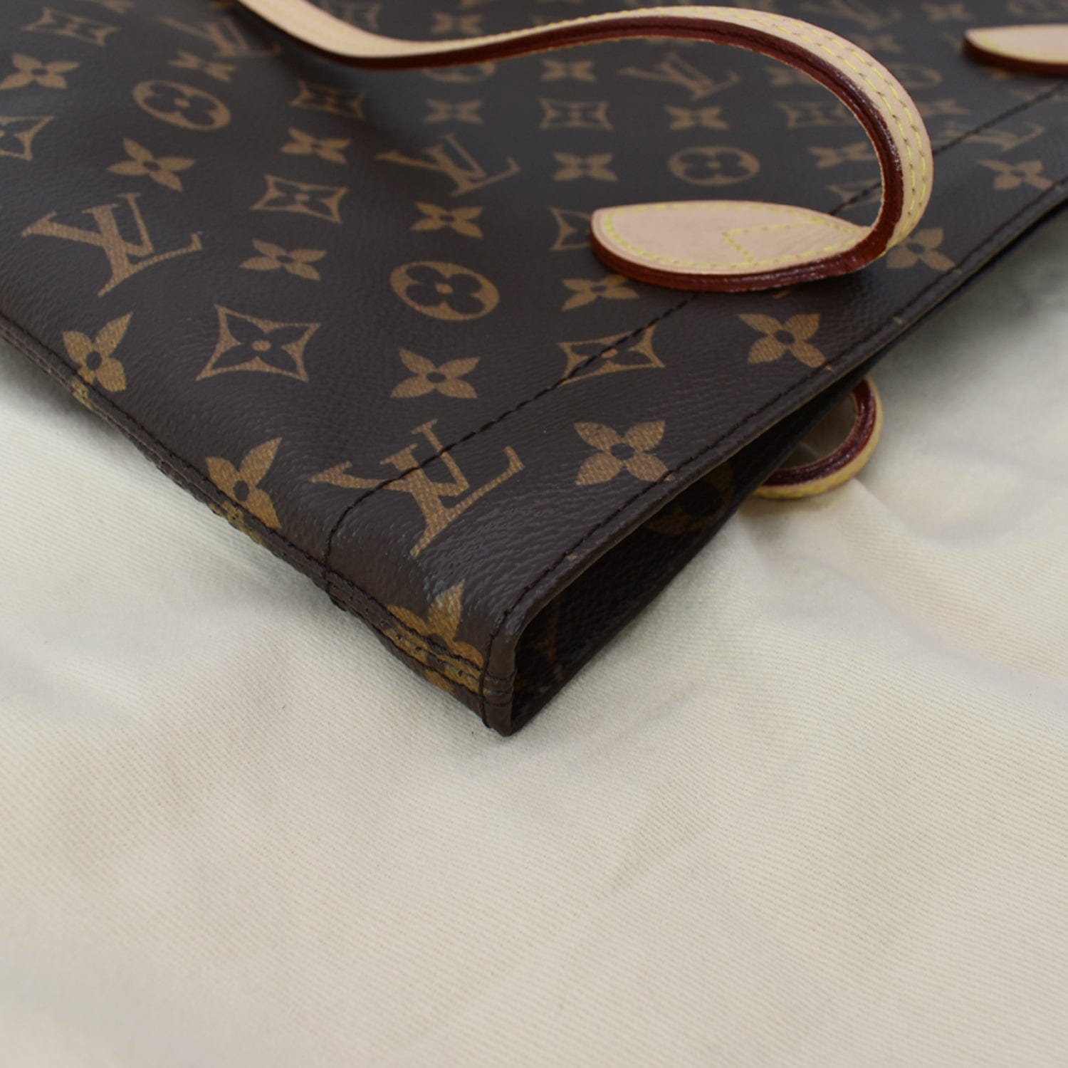 LOUIS VUITTON Carry it Monogram Canvas Shoulder Bag Brown