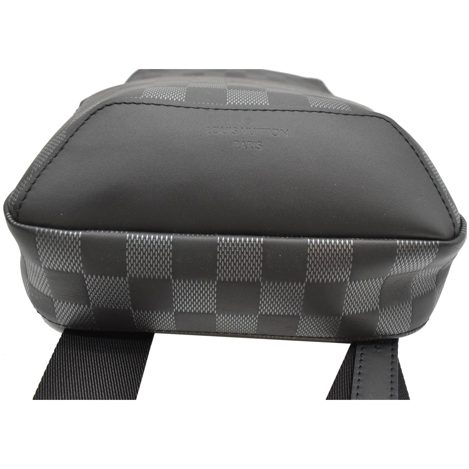 LOUIS VUITTON Avenue Sling Damier Graphite Crossbody Bag Black - 15% OFF