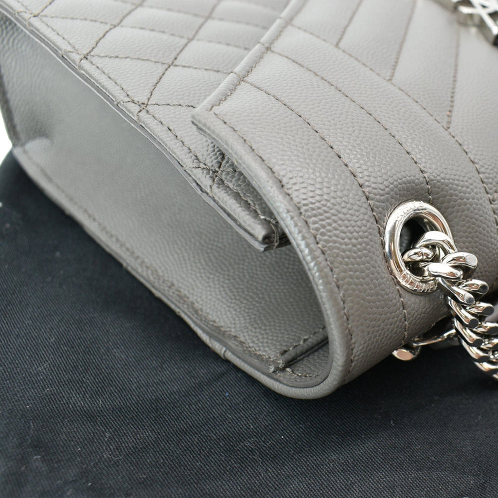 YVES SAINT LAURENT Envelope Chain Medium Mix MatelassÃ© Leather Crossbody Bag Grey