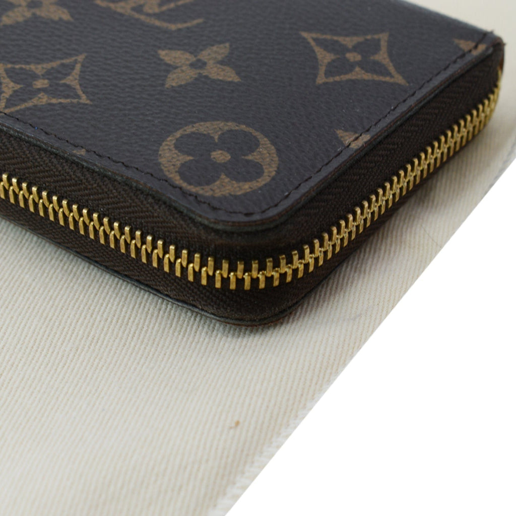 LOUIS VUITTON Clemence Monogram Canvas Zippy Wallet Brown