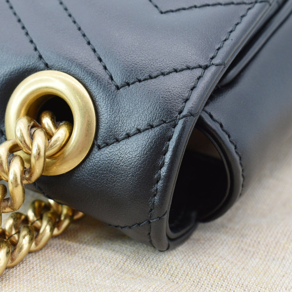 GUCCI Gucci Marmont Medium Matelasse Shoulder Bag Black 443496