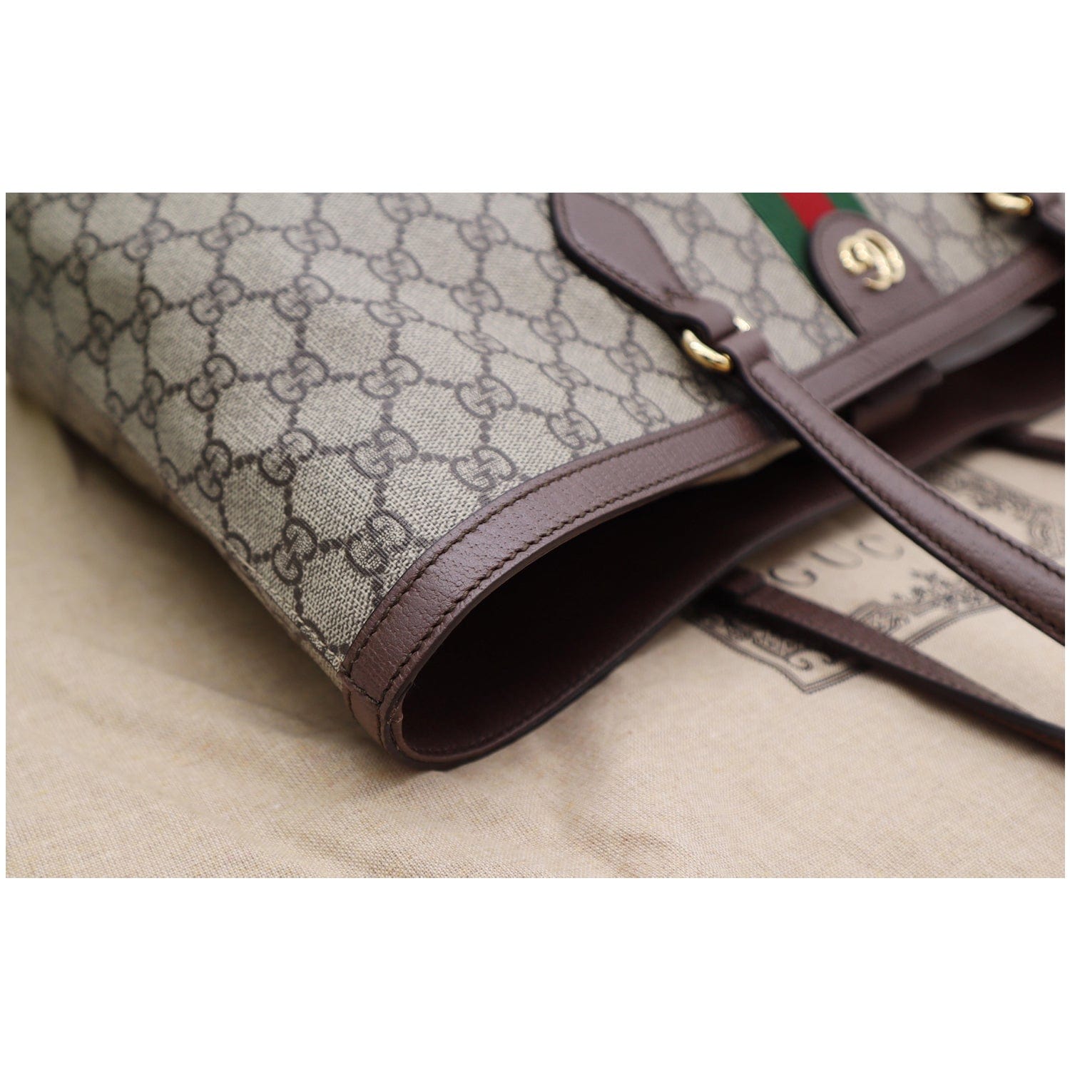 GUCCI Ophidia Medium Gucci Supreme Canvas Tote Bag Beige 631685