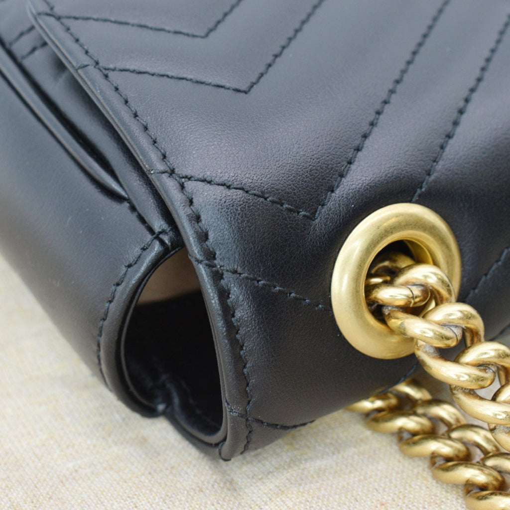 GUCCI Gucci Marmont Medium Matelasse Shoulder Bag Black 443496
