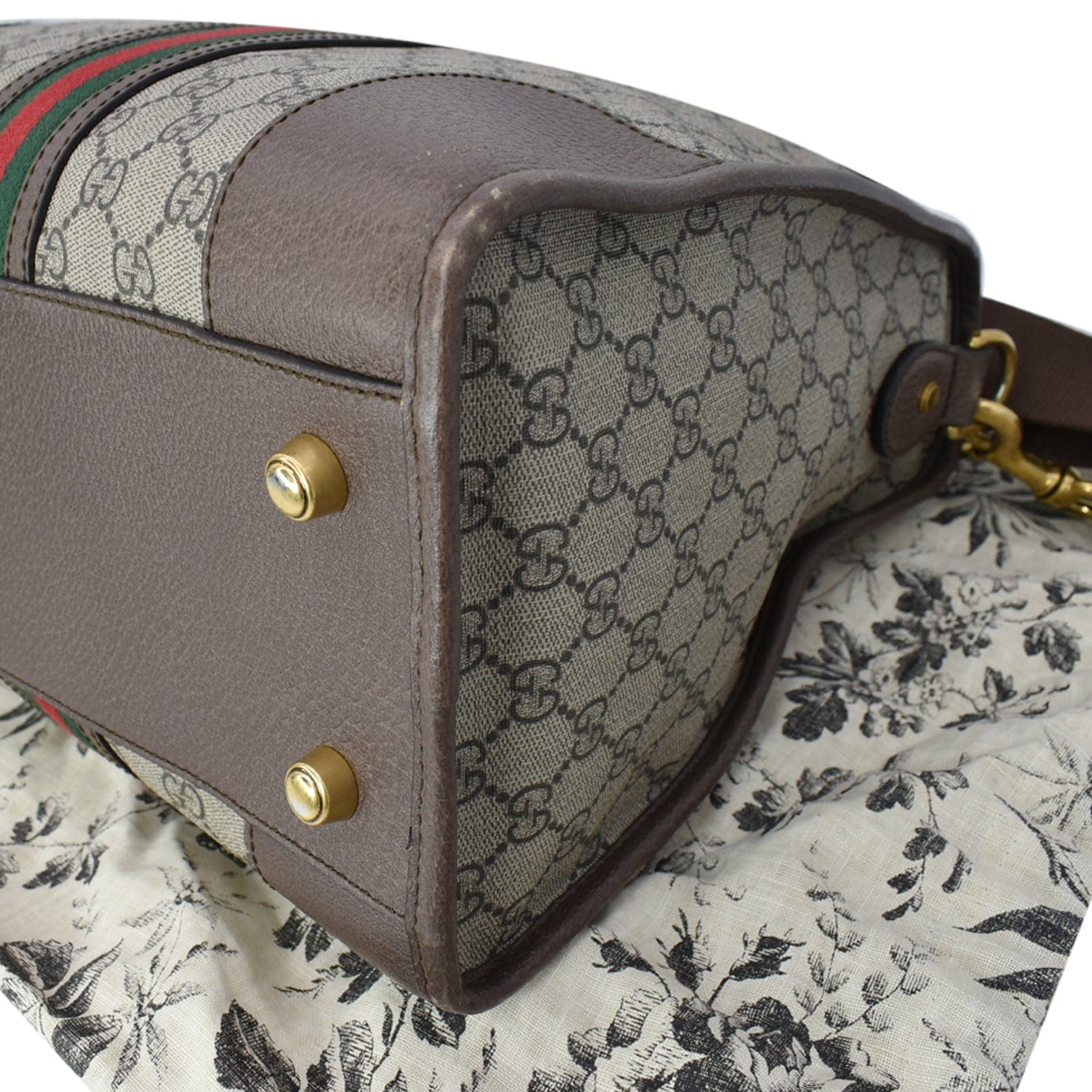 GUCCI Neo  Gucci Supreme Monogram Web Duffel Travel Bag Beige