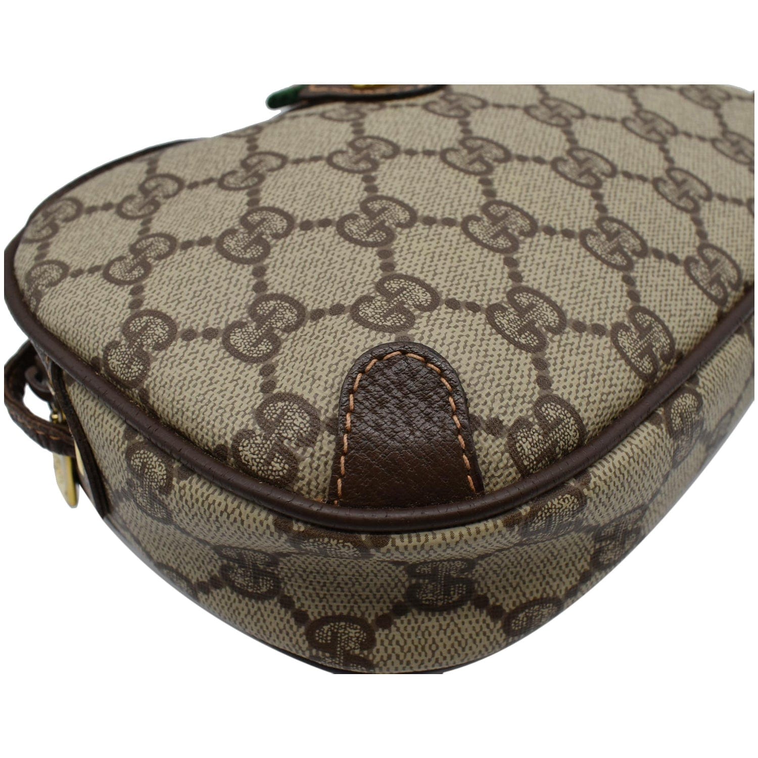 GUCCI  Gucci Supreme Canvas Crossbody Bag Beige 8902066